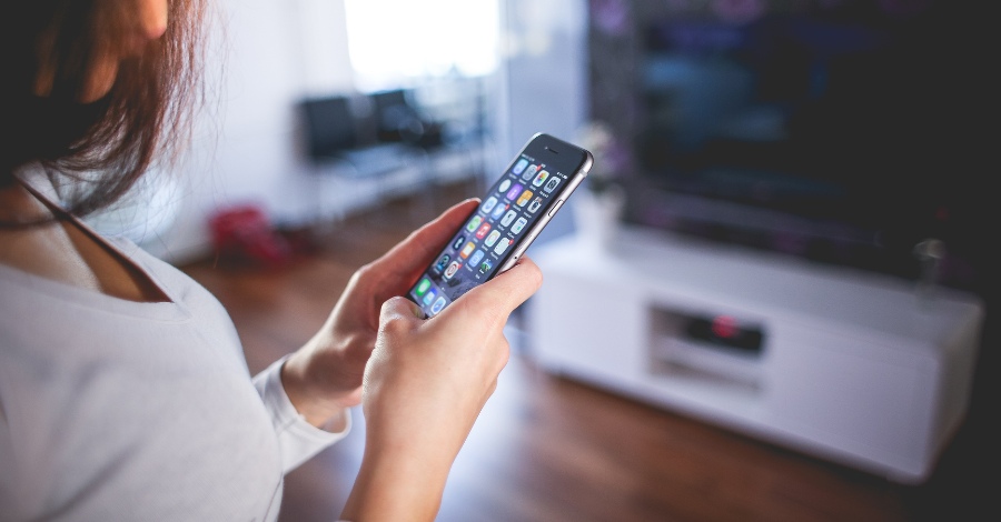 Cách tải cổng game về di động iOS